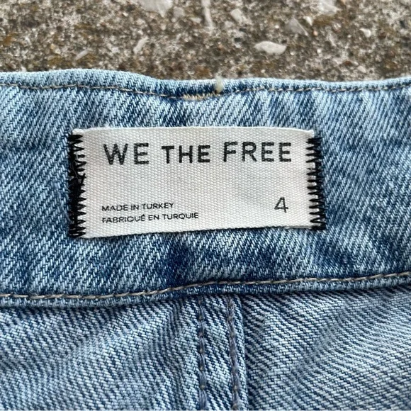 We The Free | Light Wash Distressed Denim Emmy Skort - Picture 9 of 11